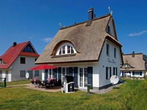 Reethaus Romy In Glowe Glowe